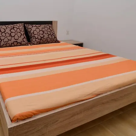 Apartment Leko