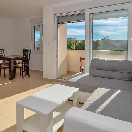 Leko Apartment