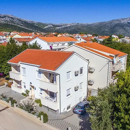 Apartment Leko Orebic