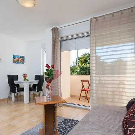 Leko Apartment Orebic